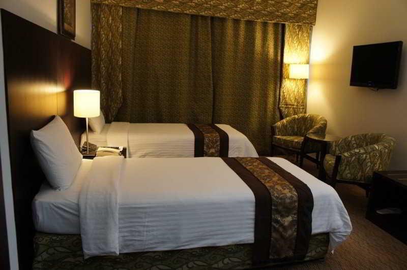 Dream Palace Hotel 迪拜 外观 照片