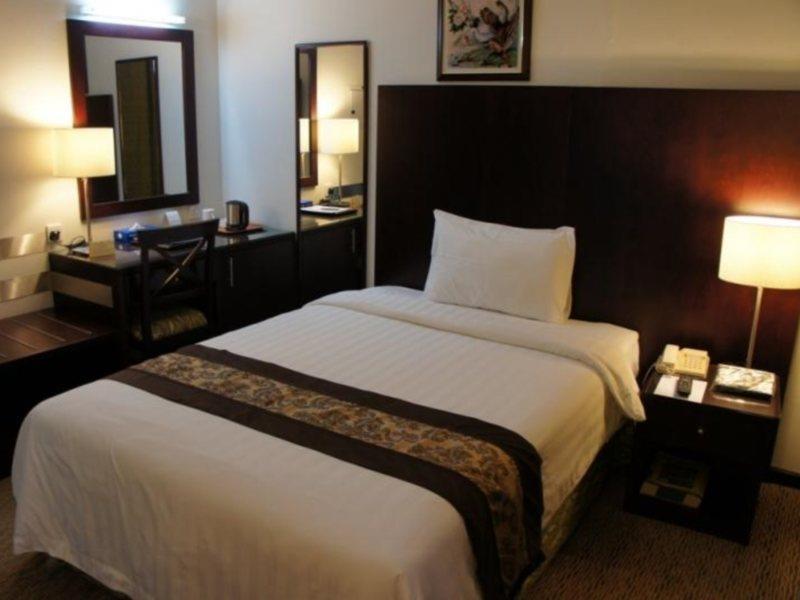 Dream Palace Hotel 迪拜 外观 照片