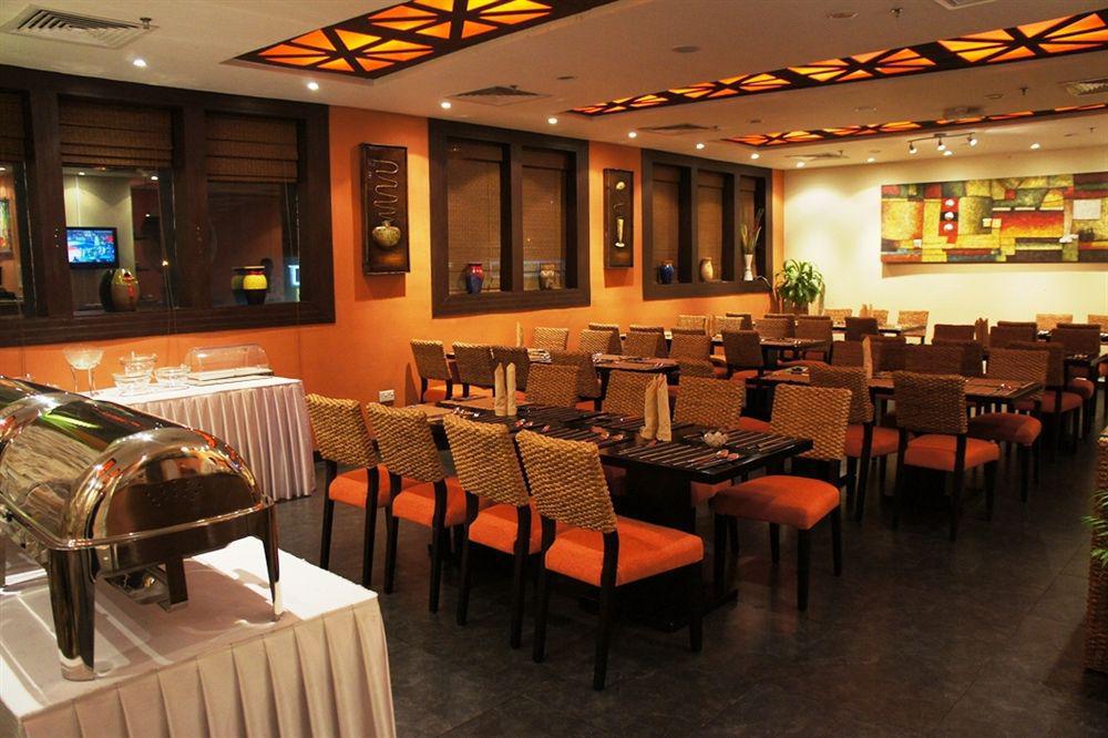 Dream Palace Hotel 迪拜 外观 照片