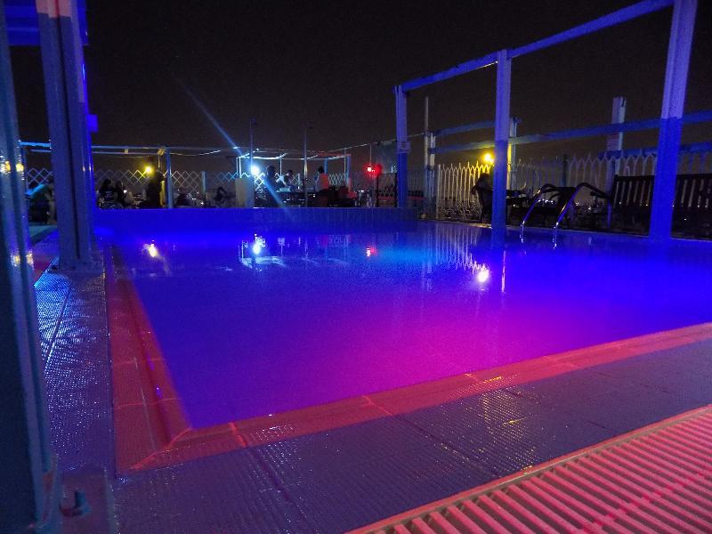 Dream Palace Hotel 迪拜 外观 照片